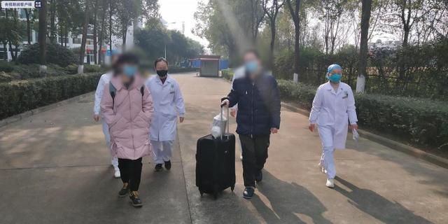 巴楚县病人院后返乡